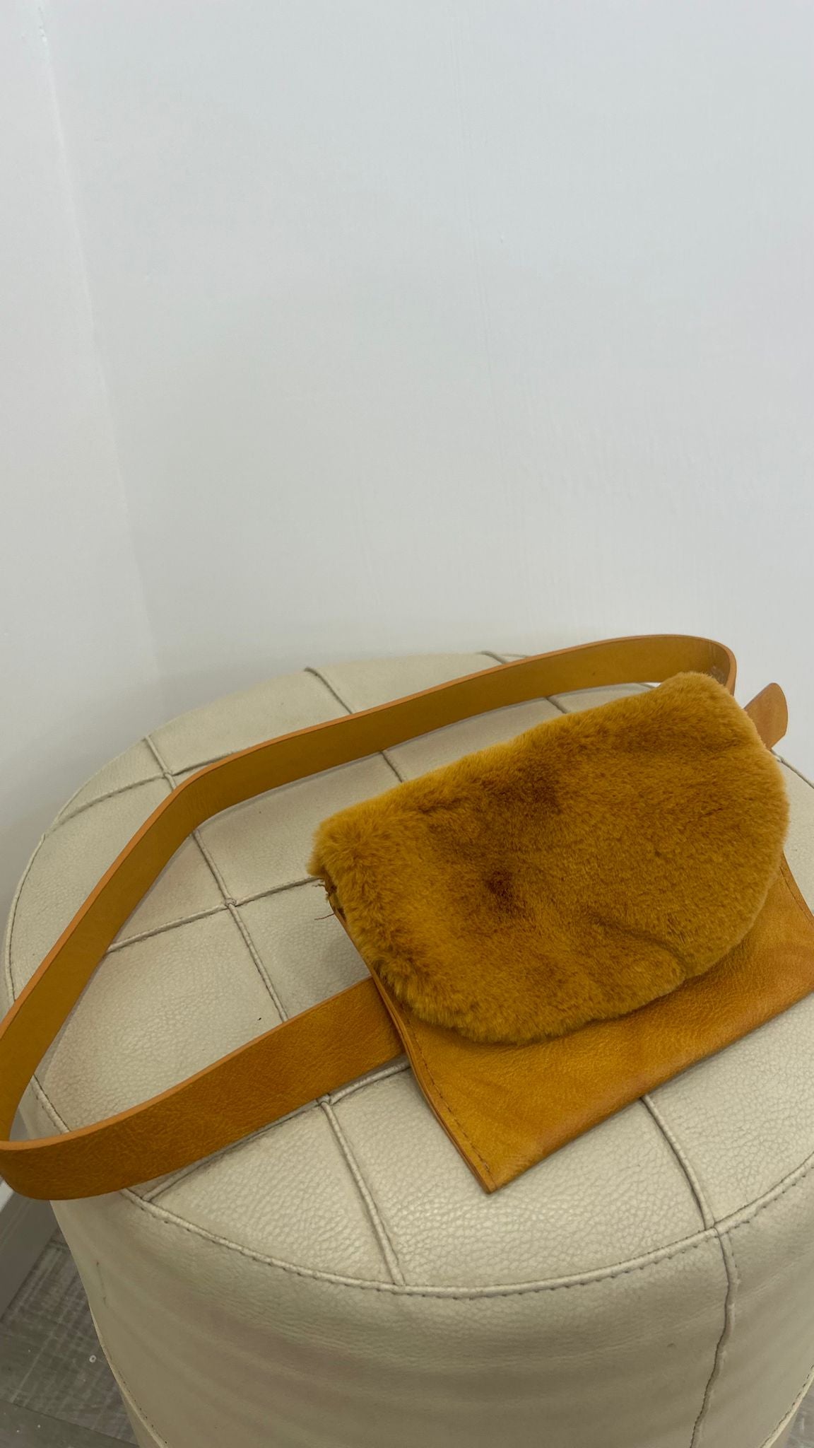 MARSUPIO POCHETTE SENAPE